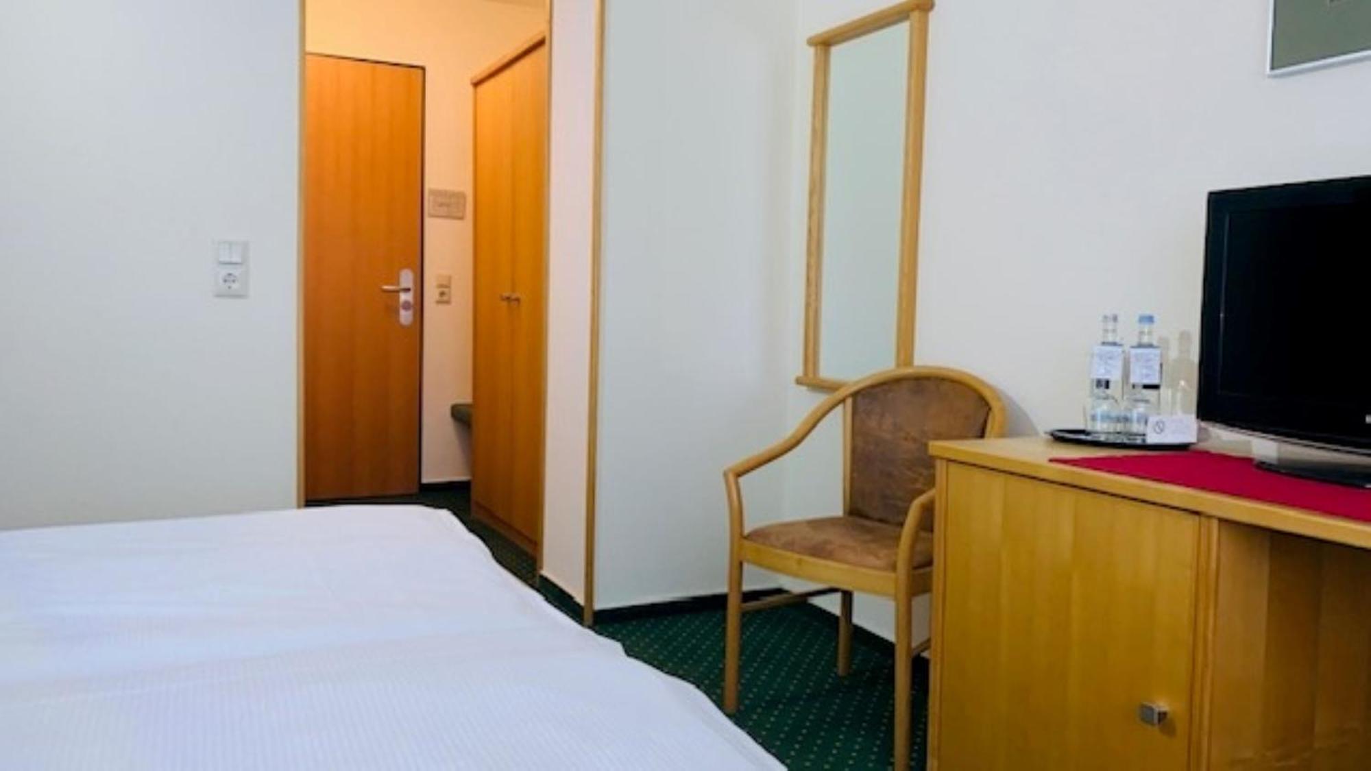 Park Hotel Sellin Exterior foto
