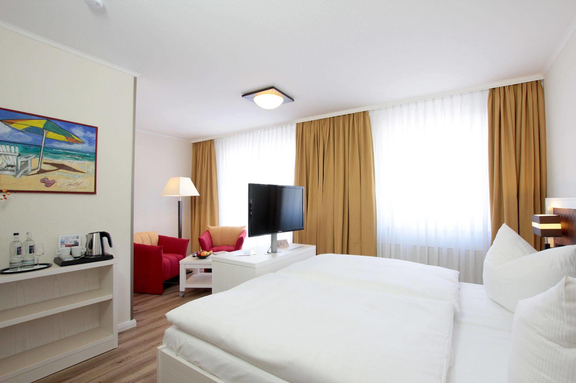 Park Hotel Sellin Exterior foto
